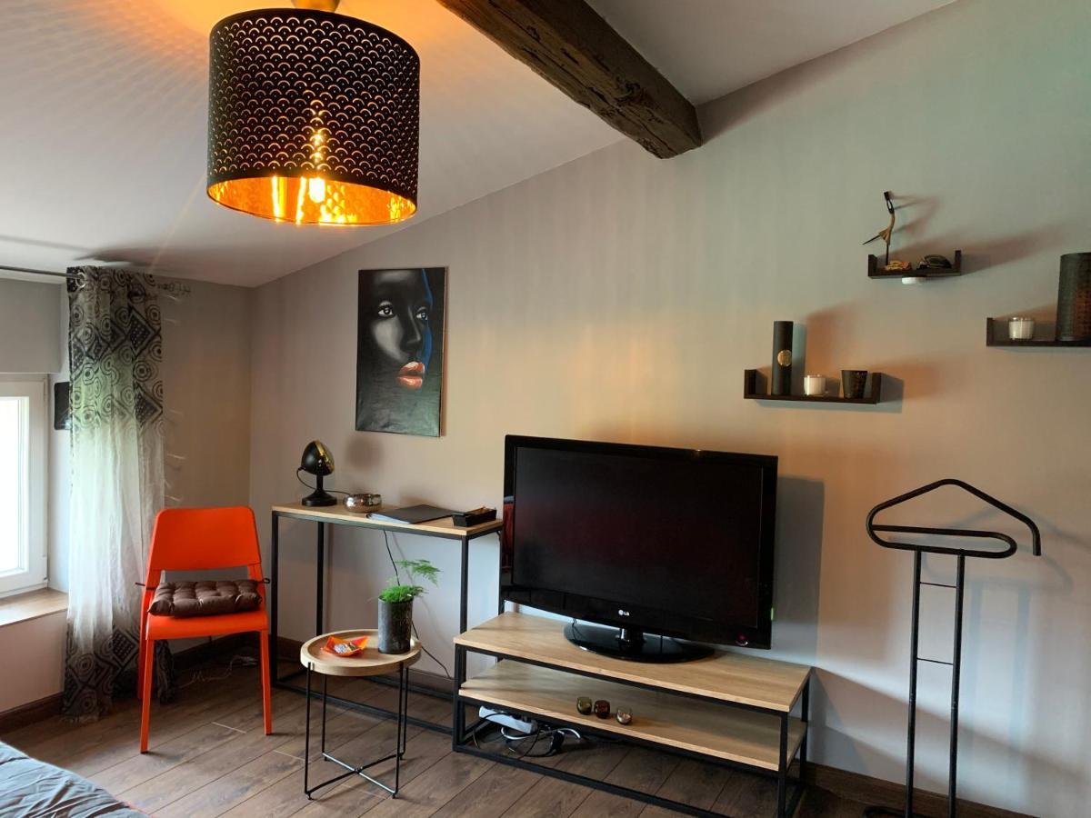 Communay Gablys Chambres Zewnętrze zdjęcie