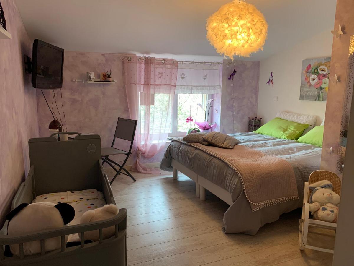 Communay Gablys Chambres Zewnętrze zdjęcie