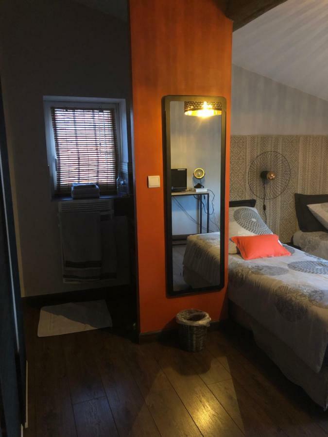 Communay Gablys Chambres Zewnętrze zdjęcie